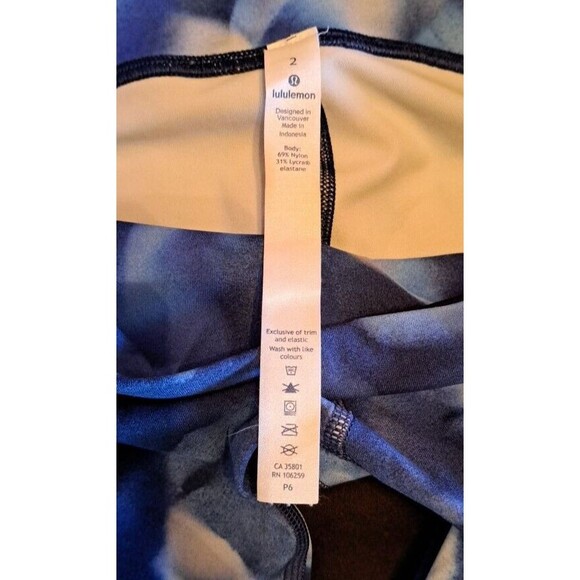 Lululemon Wunder Under Low-Rise Tight Full-On Luxtreme 28" Size 2 Blue Tie Dye - Picture 6 of 9